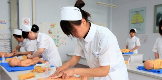 助产