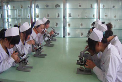 成都卫生学校分享：涉外护理专业的核心课程有哪些