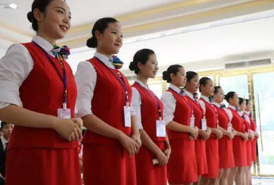 2019年贵阳轻轨学校收费标准