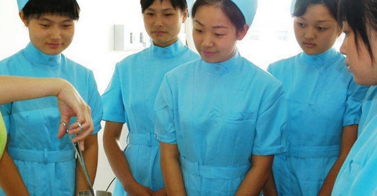 卫校