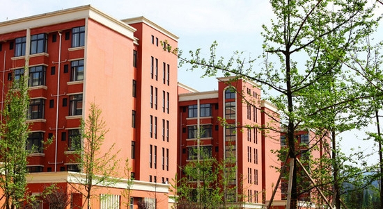 乐山市医药科技学校成都校区