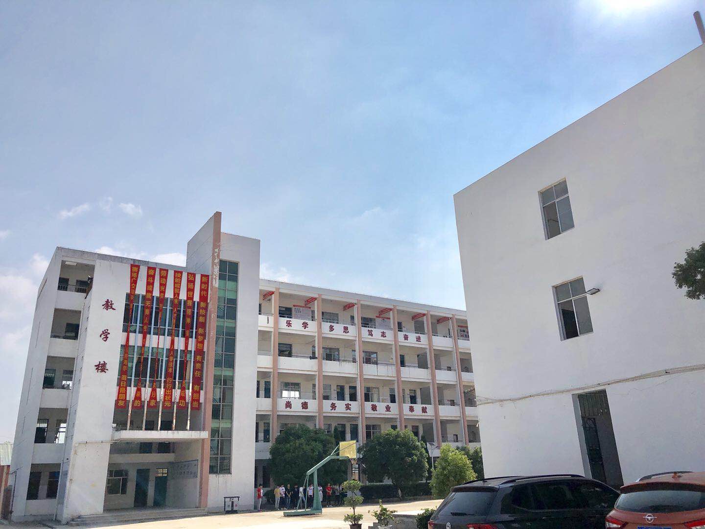 赣州理工学校
