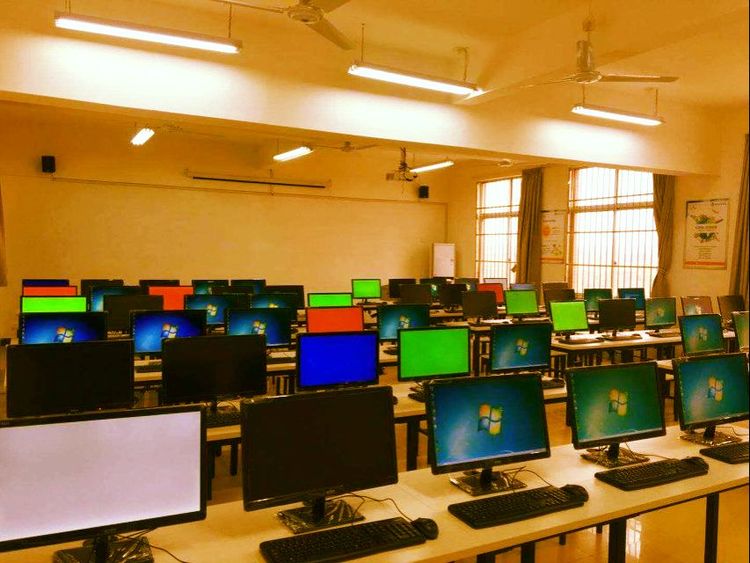安义县职业技术学校