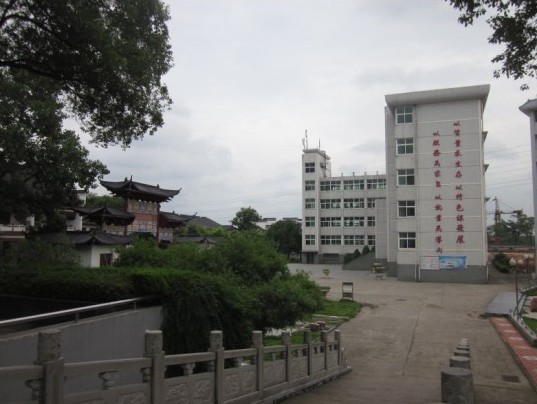 南昌汽车机电学校