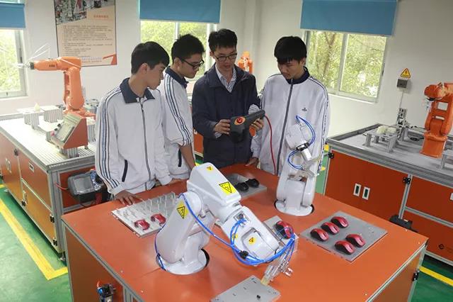广东省理工职业技术学校