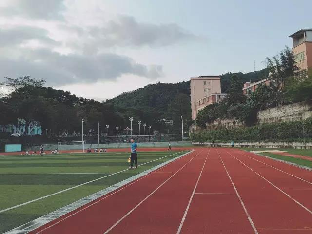 广东电力工业学校