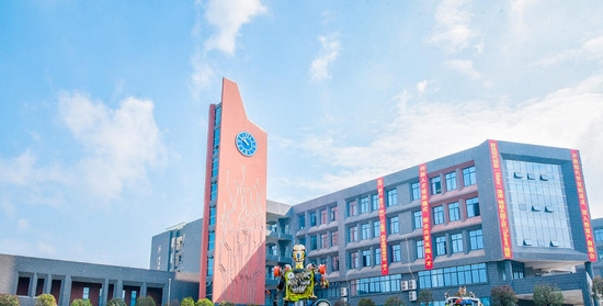 四川科技职业学院医护学院(华道科教医学升学班)