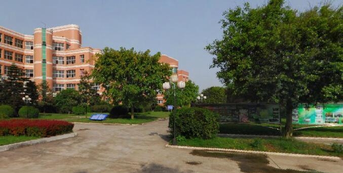 四川省南充卫生学校