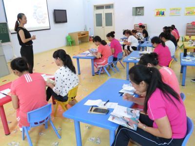 成都师范大学幼师学校的专业多不多