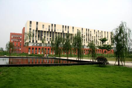 2017年成都师范学院各省录取分数线