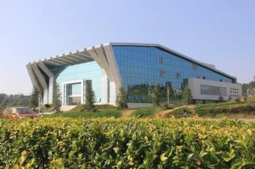 重庆市卫生技工学校校园一角