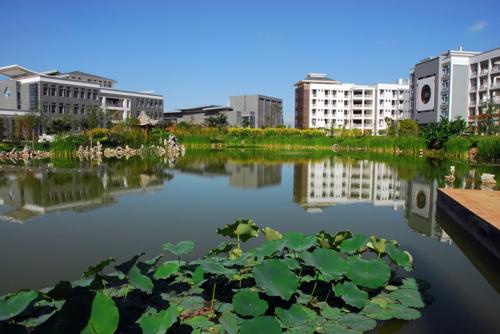 云南中医学院