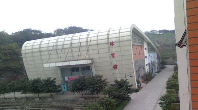 （四川卫生康复职业学院）校园环境